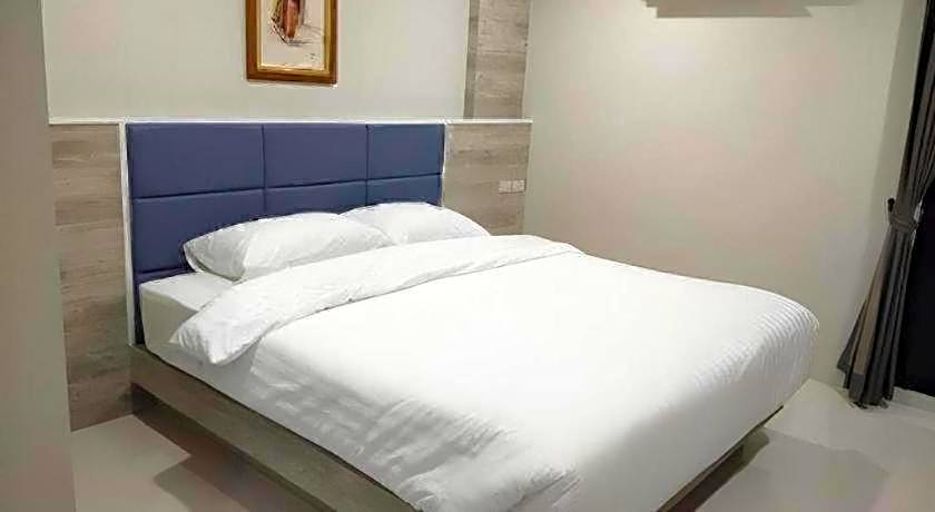 Sattahip 9 Boutique Hotel
