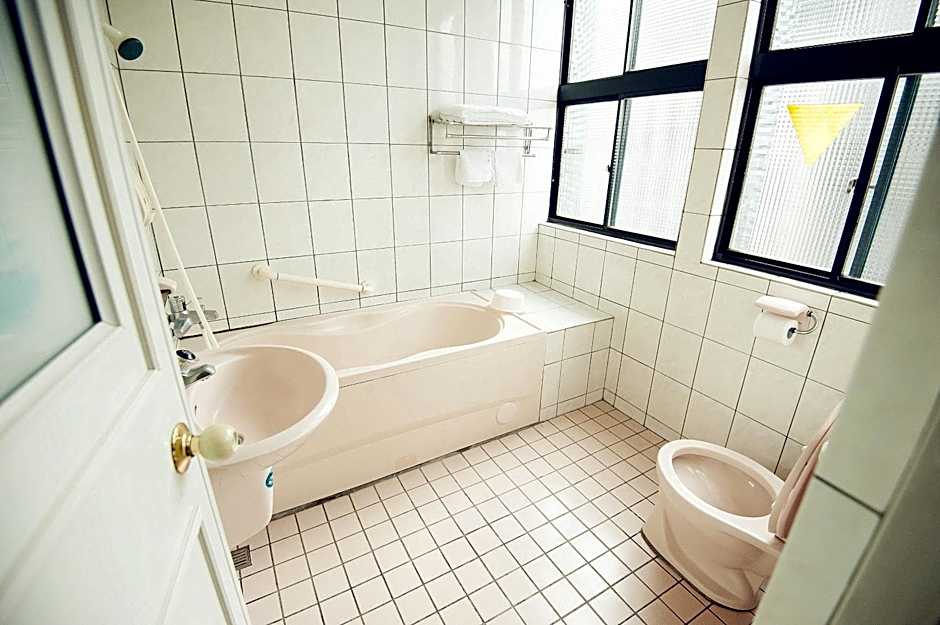 New May Flower Hotel