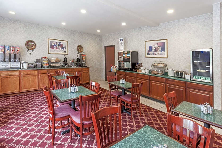 Baymont by Wyndham New Buffalo