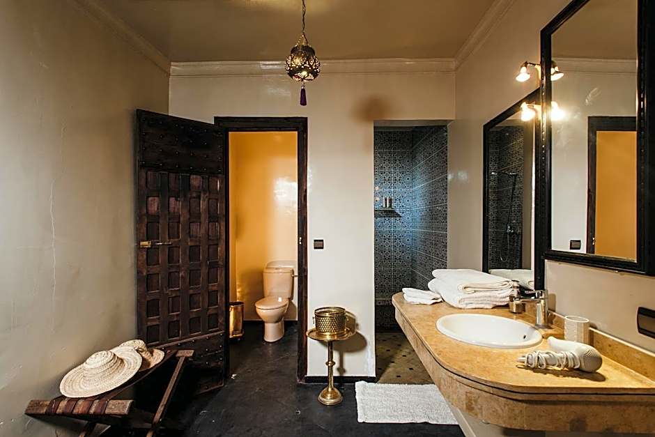 Riad Tama & SPA - Authentic Ourzazate Stay