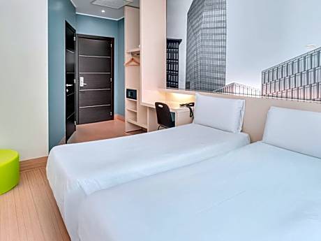 Twin Room - Disability Access