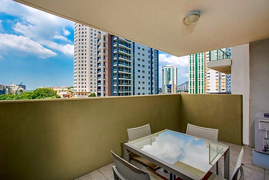Republic Apartments Brisbane City
