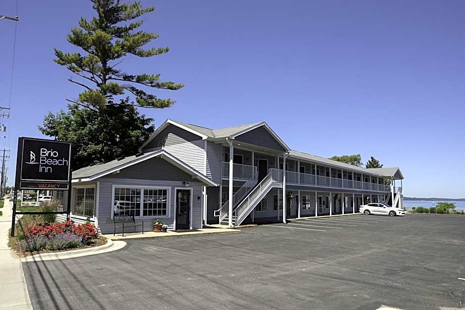 Brio Beach Inn