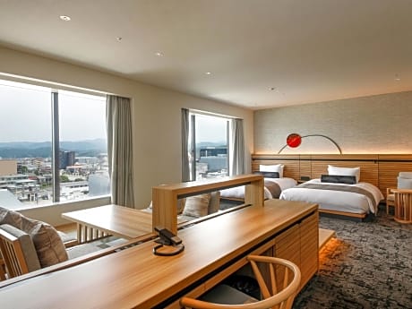 Premiere Twin Room with Tatami Area - Non Smoking - (New) Orinkaku Wing