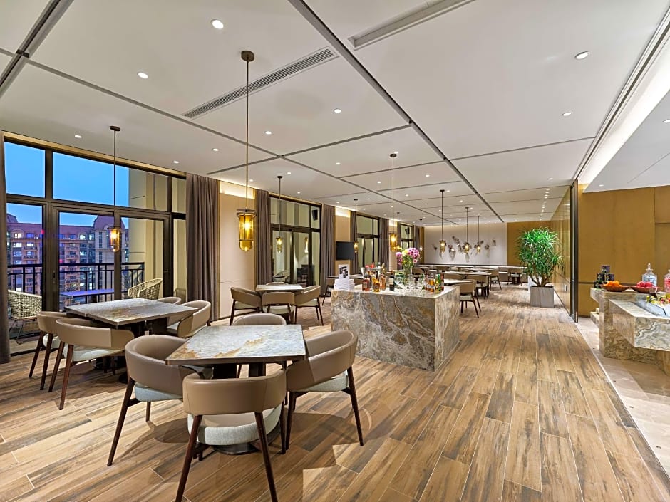 DoubleTree by Hilton Quzhou