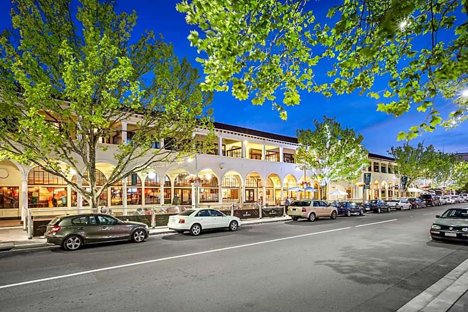 Quest Canberra Apartment