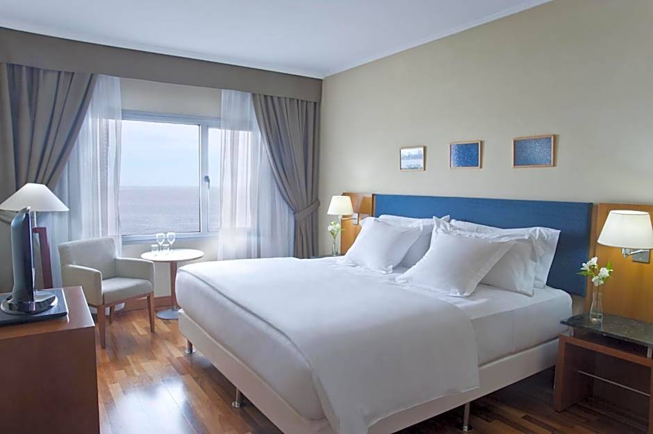 NH Montevideo Columbia