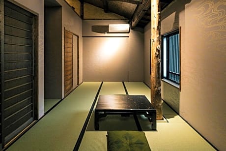 Premium Triple Room