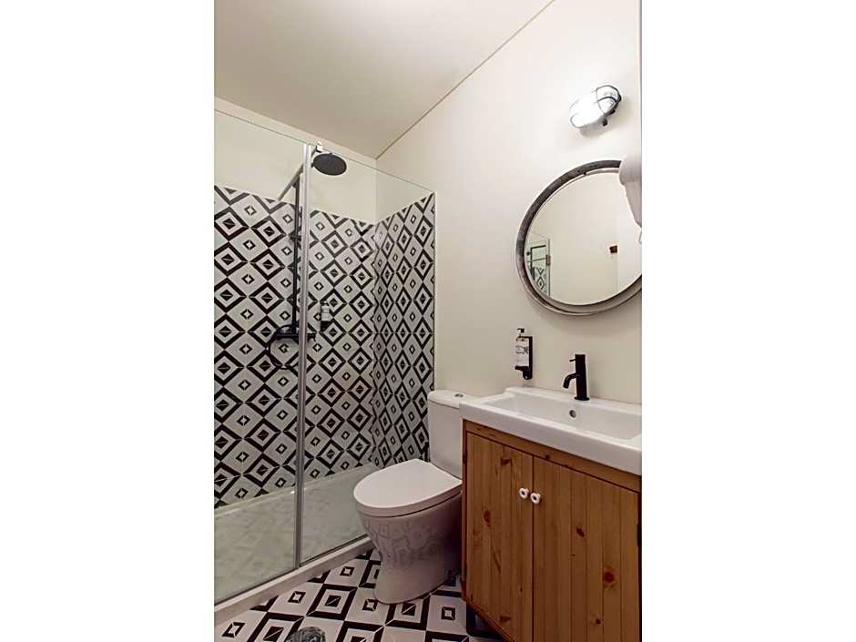 The House of Sandeman - Hostel & Suites