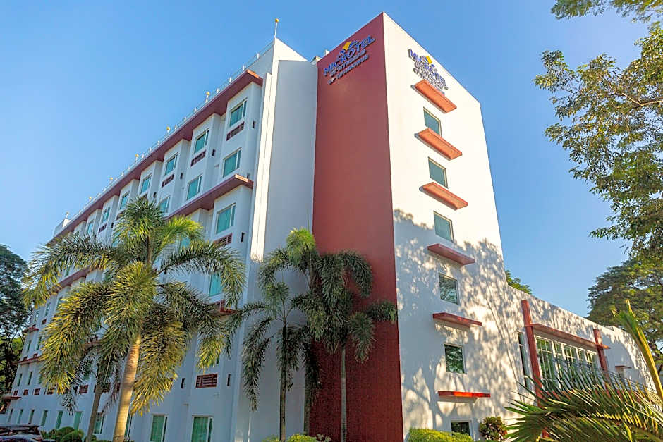 Microtel by Wyndham UP Technohub