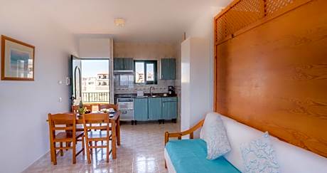 Apartment (3 Adults)