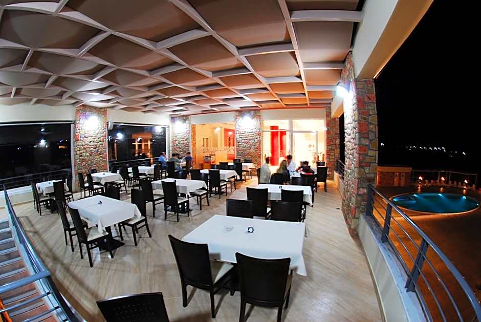 Antonios Village Hotel & Apartments