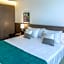 Dazzler by Wyndham La Plata