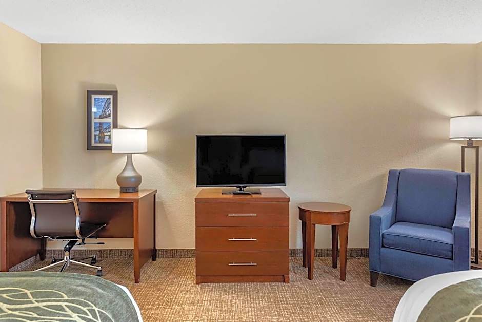 Comfort Inn & Suites Little Rock Airport