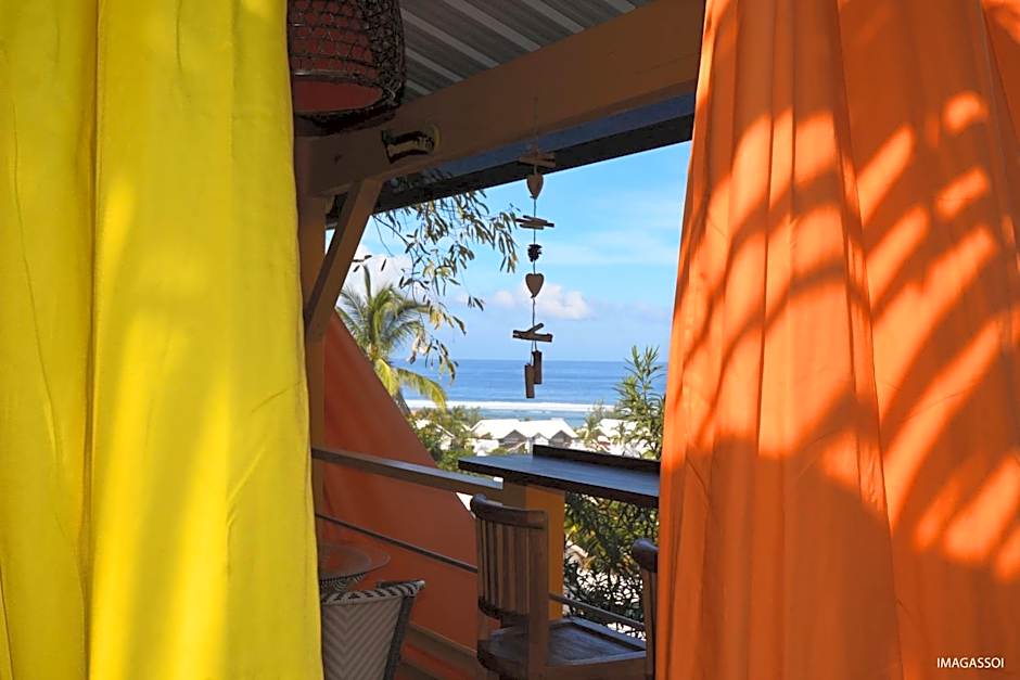 Poz Lagon - chambre d'hôtes - Bungalow pour 2 personnes - Jacuzzi privatif - petit déjeuner - Vue sur le lagon
