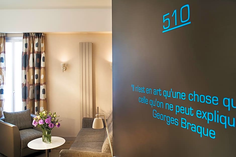 A La Villa des Artistes