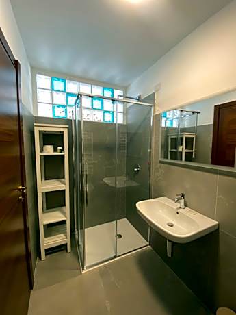Standard Double Room with Shared Bathroom