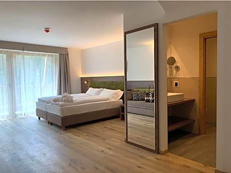 Junior Suite with Balcony