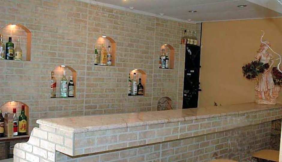 Kleopatra Carina Hotel