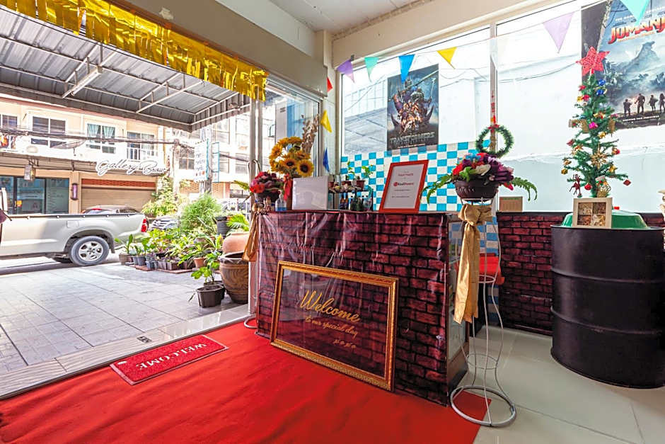 Si Fah at Bangsaen Hotel