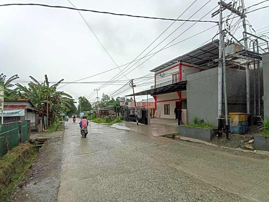 RedDoorz Syariah near Sentani City Square