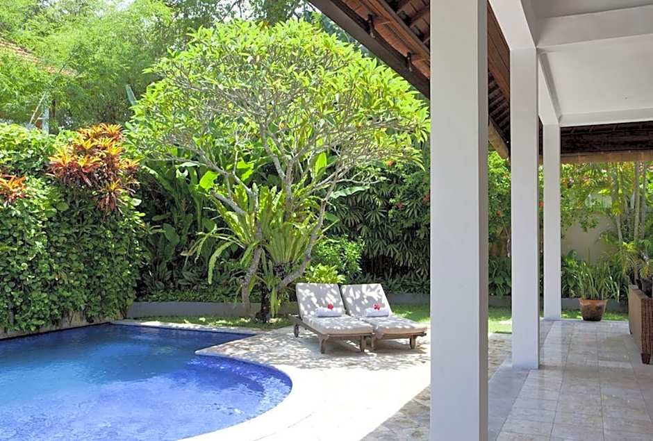Villa Eight