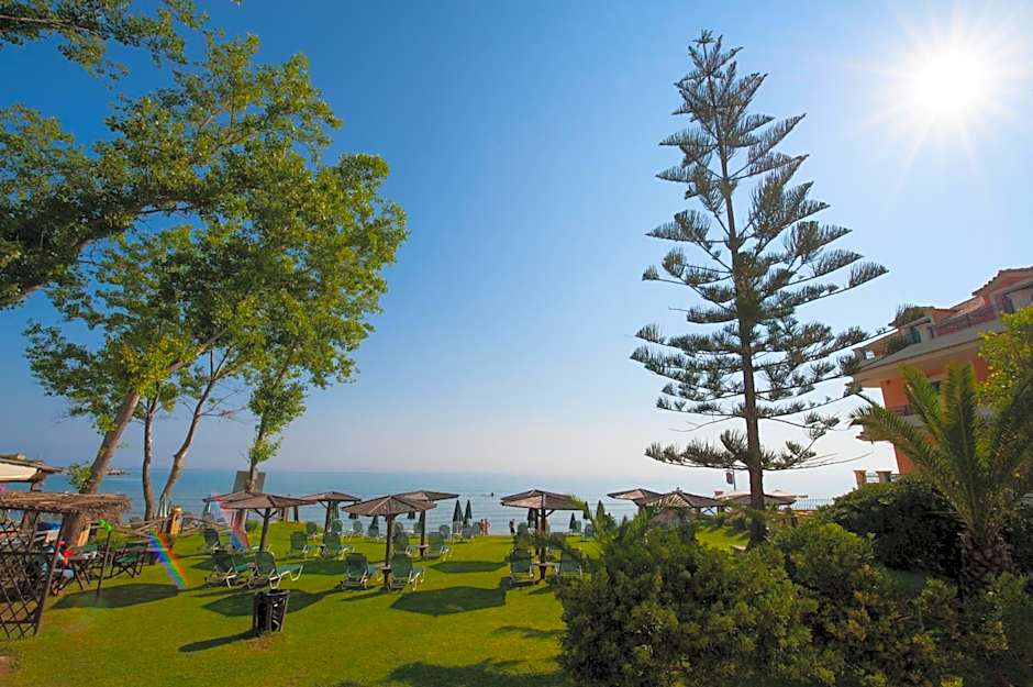 Zarkadis Beach Apartments