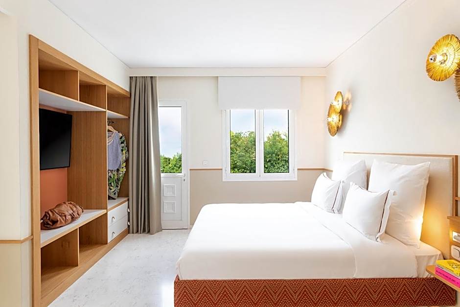 Brown Beach Chalkida Resort, a member of Brown Hotels