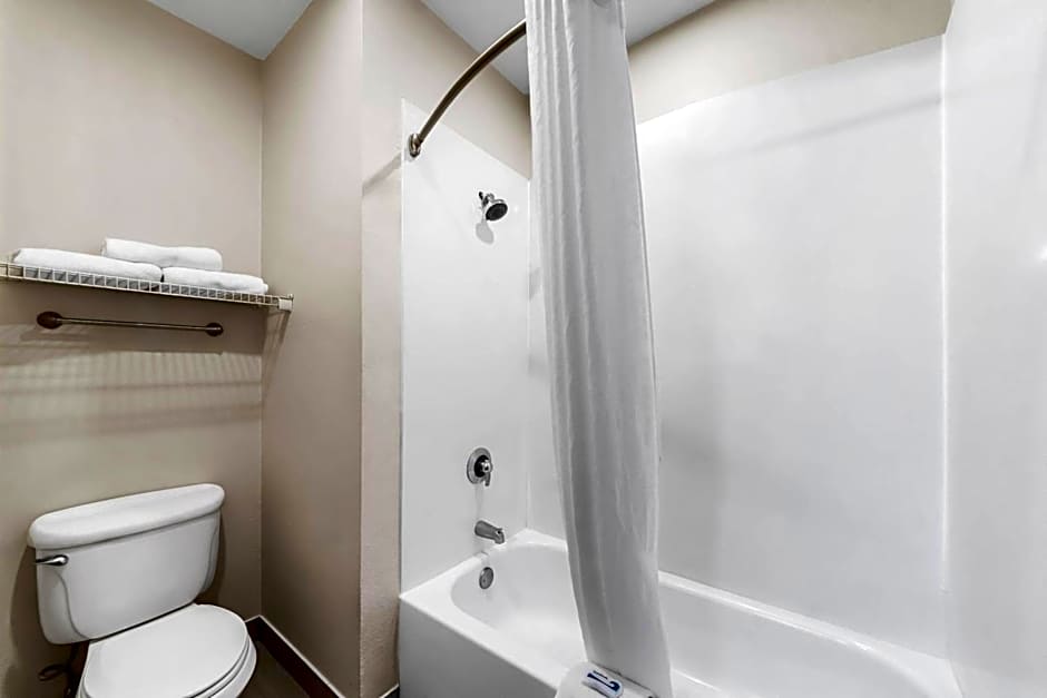 Quality Inn Laredo - Nuevo Laredo