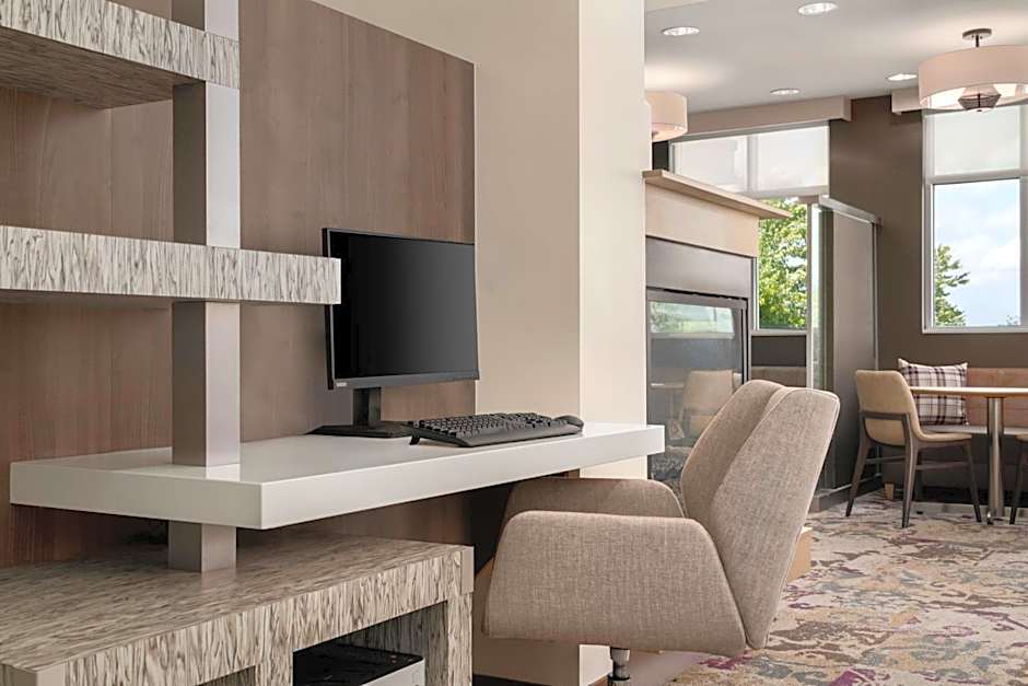 Residence Inn by Marriott Milwaukee West