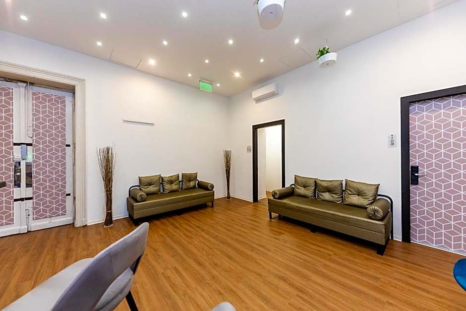 Adagio Downtown Rooms