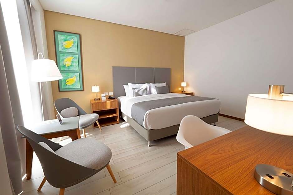 Dazzler by Wyndham Ciudad del Este