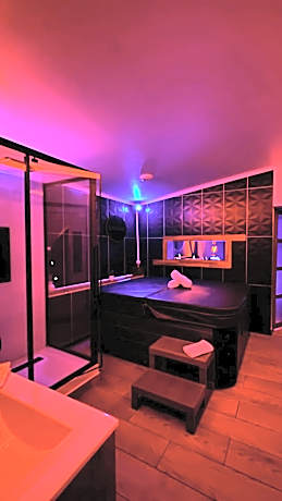 Loveroom L'1TIMISTE CDS