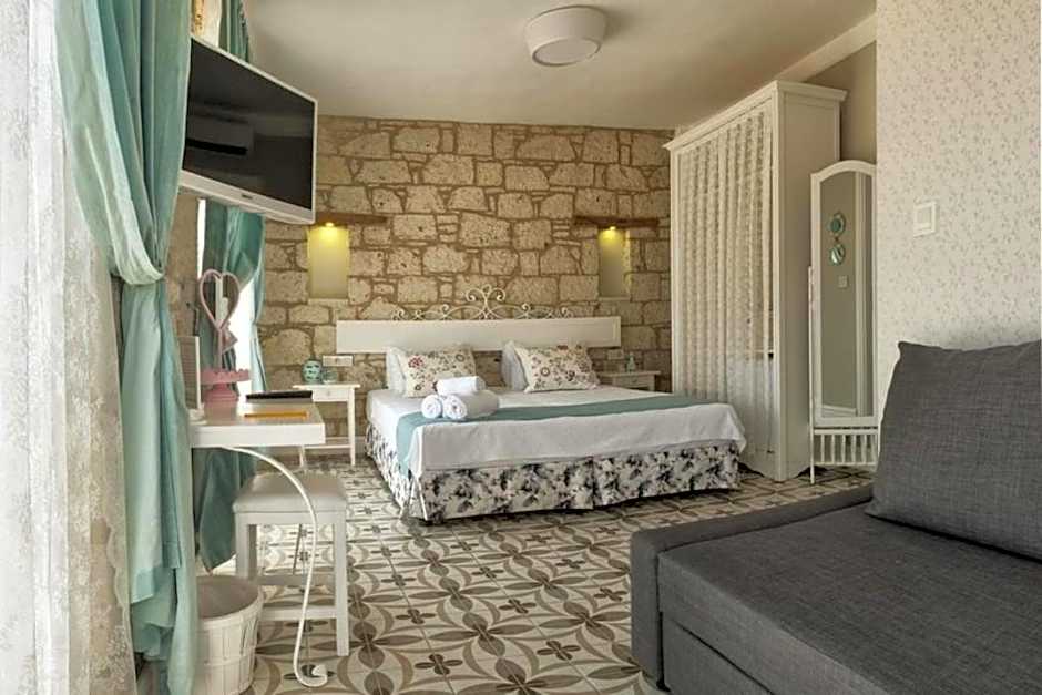 Vodina Hotel