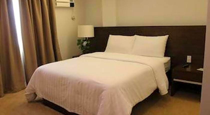 Top Star Hotel