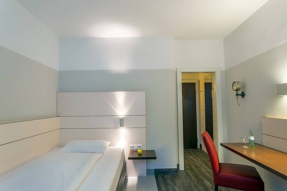 Ferrotel Duisburg - Partner of SORAT Hotels