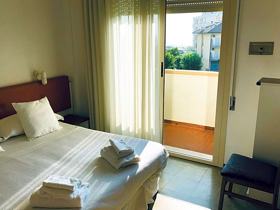 Hotel Aplo - Breakfast Experience