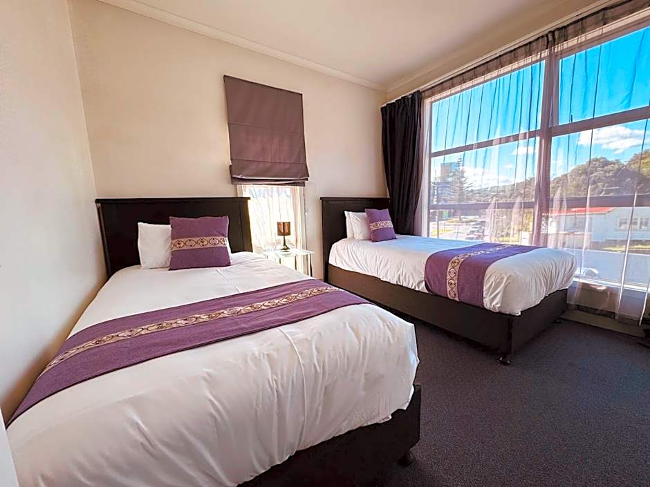 Amethyst Court Motor Lodge