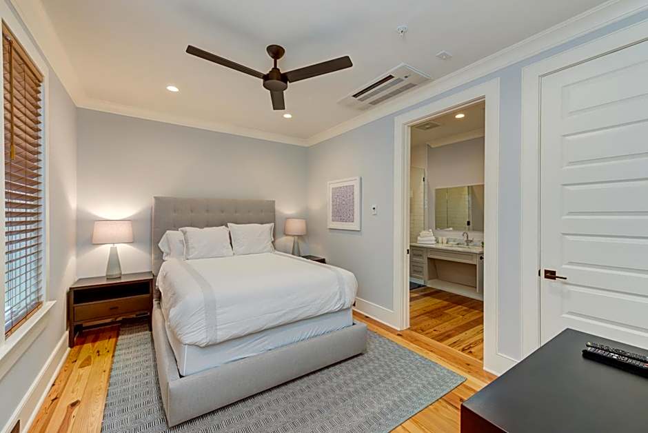 The Quarters on King