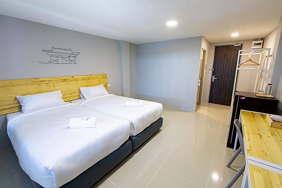 Fine Bed Hotel