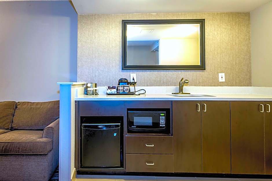 DoubleTree By Hilton Montgomery Downtown