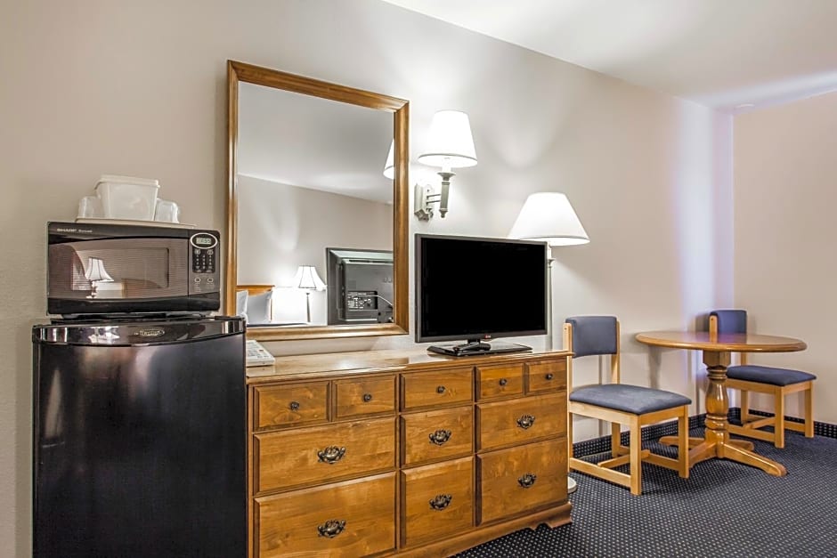 Quality Inn & Suites Goldendale