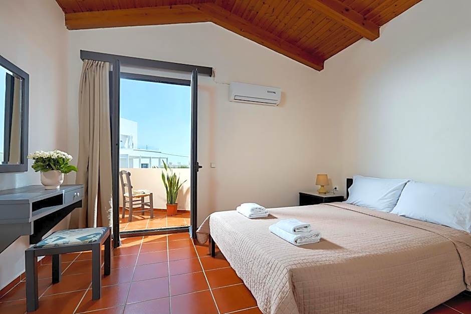 Creteco Hotel & Suites