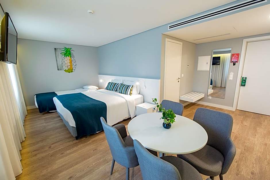 Ilha Hostel & Suites