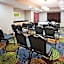 Holiday Inn Express and Suites Rochester West-Medical Center By IHG