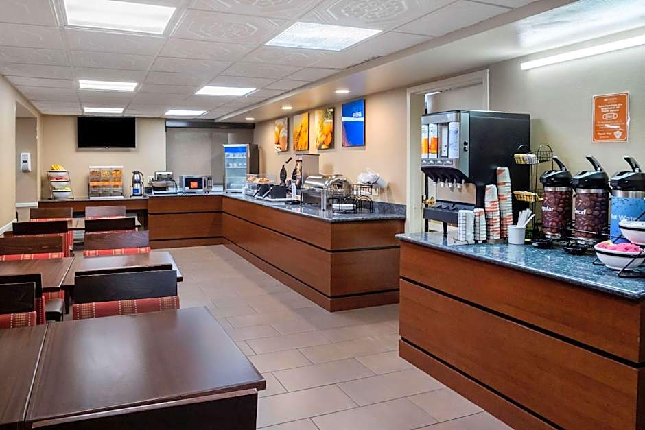 Comfort Inn Edison