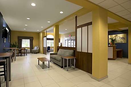 Superior King Suite - Non-Smoking