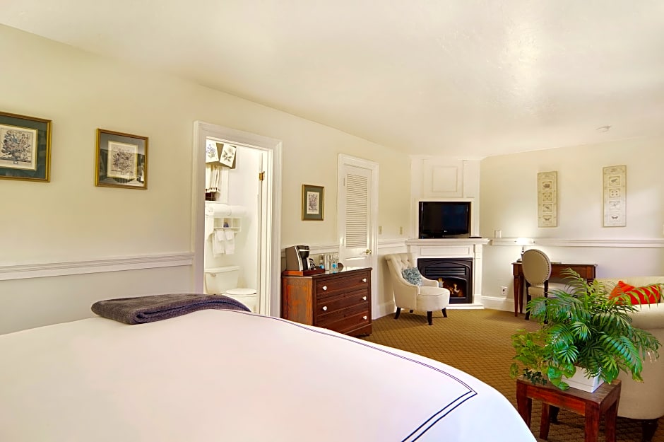 Babbling Brook Inn