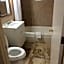 Townhouse Inn & Suites