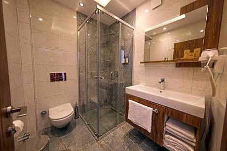 Triple Room with Balcony